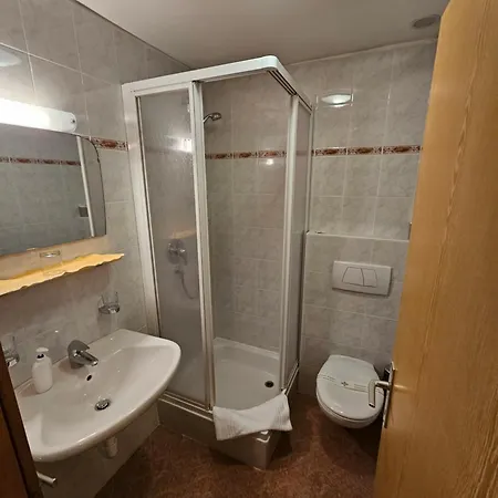 Garni Olympia Hotel